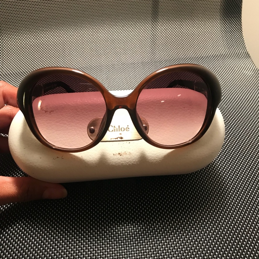 Chloe shades